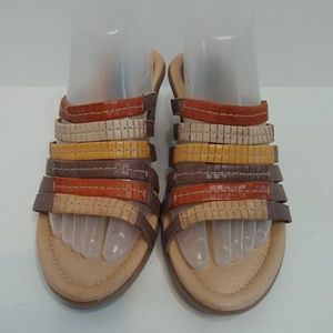 Earth gardenia brown wedge slip on sandals